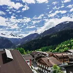 Haus Austria 3 公寓